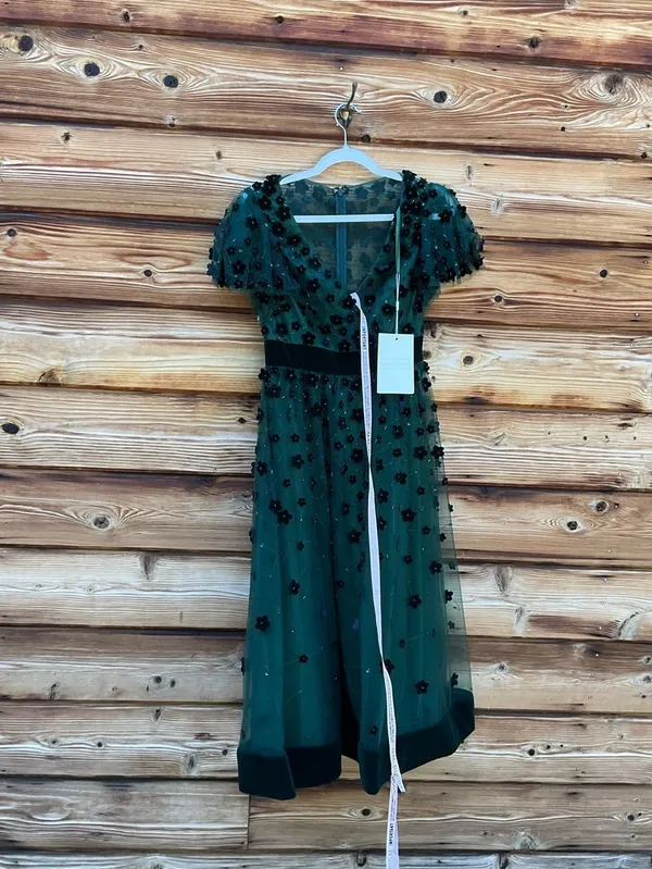 NWT MAC DUGGAL Green Embellished Butterfly Sleeve Velvet Hem Midi Dress Size 2 - Image 6