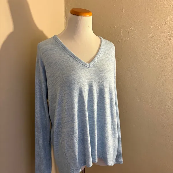 Rag & Bone Light Blue Heathered V-Neck Ribbed Long Sleeve Top Small - Image 3