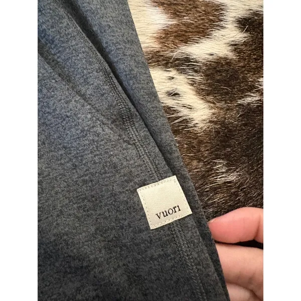 Vuori Performance Jogger In Charcoal Heather Size Medium - Image 4