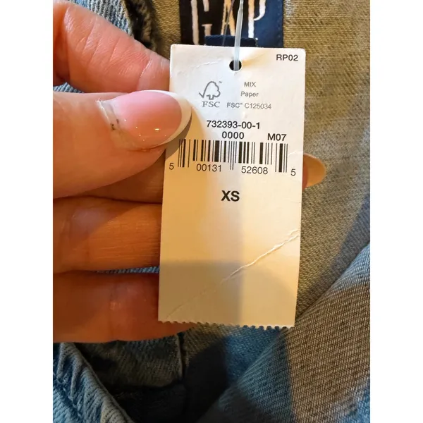 Gap Denim Tank Top Women XS Blue Light Wash NWT Chambray Button Back Top Preppy - Image 9