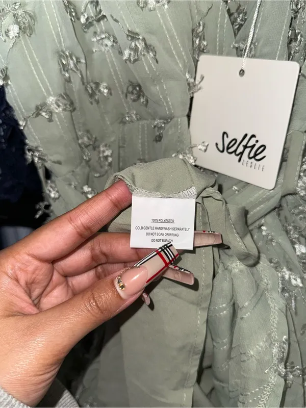 Selfie Leslie Sheri Embellished Chiffon Olive Wrap Mini Dress Medium New NWT - Image 10