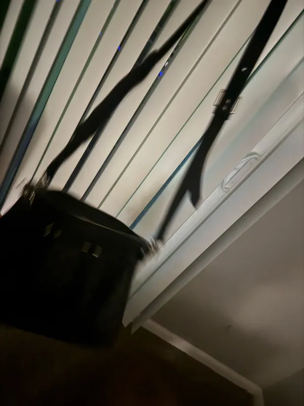 Beautiful never used purse. Black - Image 5