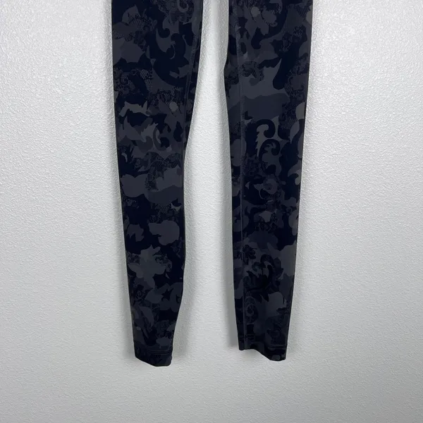 Lululemon Women's Wunder Train High Rise Tight Sz 0 - Image 6