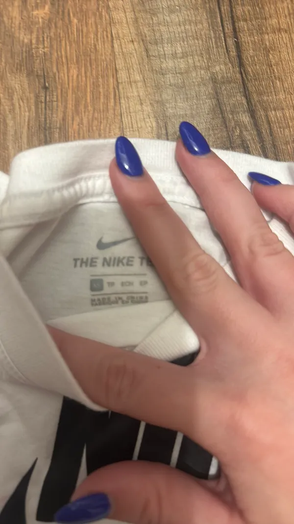 Nike Crop Top Women’s XS - Image 3
