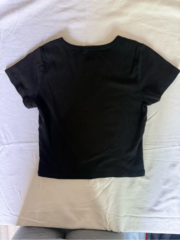 BRANDY MELVILLE Black Graphic Crop Tee - Image 3