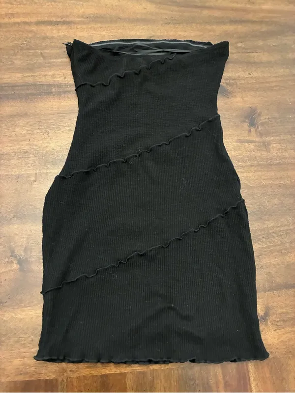 Princess Polly Dress Women’s 4 Bodycon Strapless Black Ribbed - Image 3