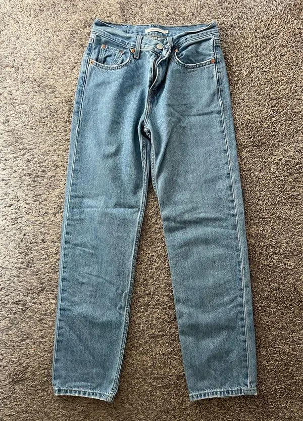 Classic Blue Low Pro Levi’s Straight Women's Jeans - Image 2