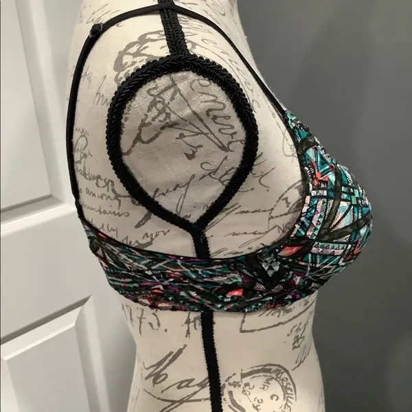 Nwot Pink‎ By Victorias Secret Bralette - Image 3