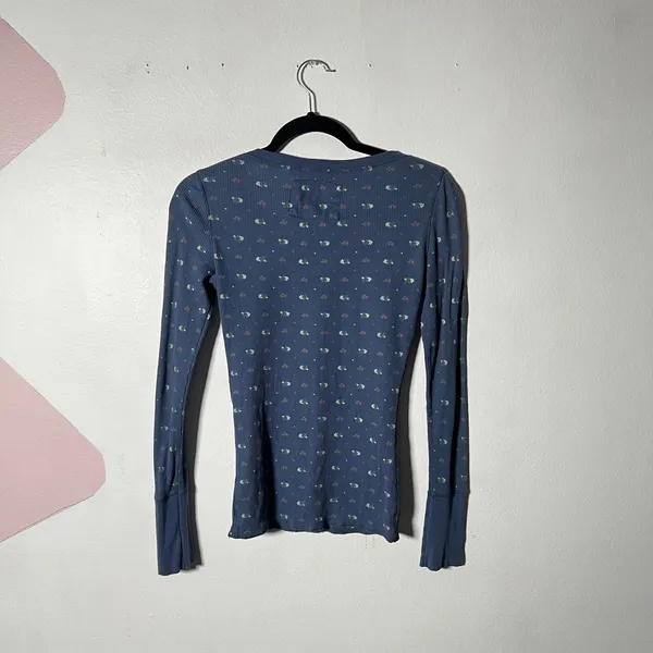 Aeropostale Elena Gilbert Long Sleeve Top Medium Blue Floral Henley Y2K 2000s - Image 2