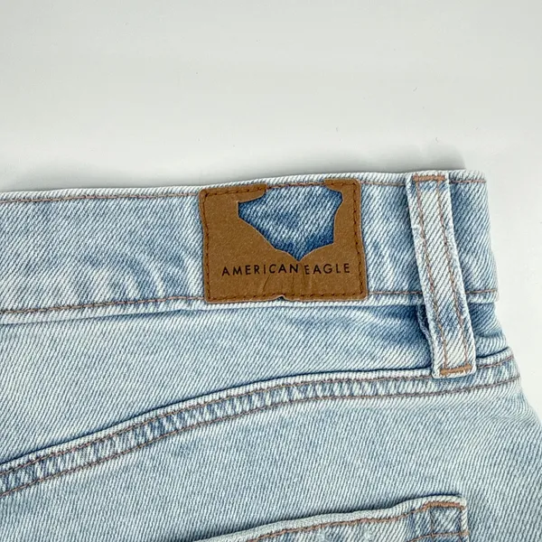 American Eagle Strigid Shorts Womens 4 High Waisted Distressed‎ Festival Denim - Image 4
