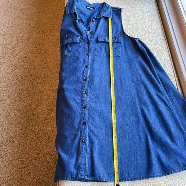 Timing Short Sleeveless Denim Swing Dress with 2 front pockets - Image 10