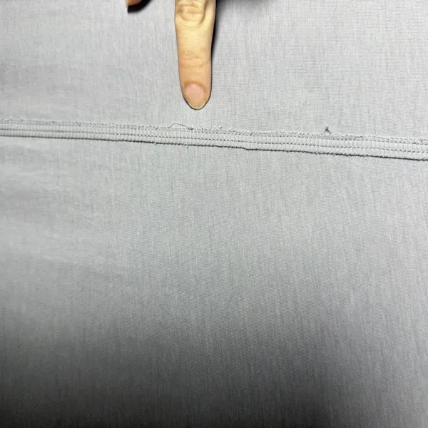 Lululemon All Yours Tee Gray Graphic Print Relaxed Fit Women’s size 12/14 - Image 7