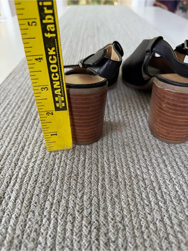 Franco Sarto Black Pebbled Leather Open-Side Slingback Block Heel Sandals Sz 8 - Image 5