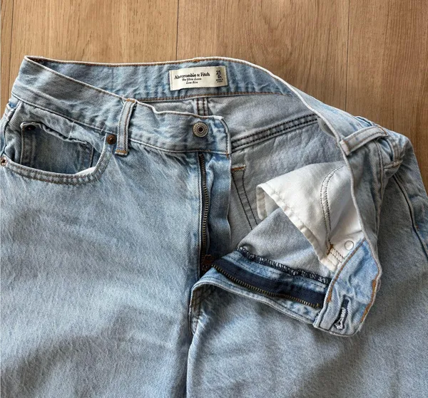 Abercrombie The Ultra Loose Low Ride - Image 2