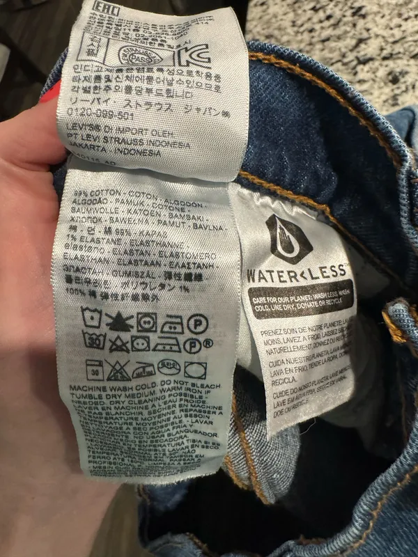 Levi’s Shorts Denim - Image 4