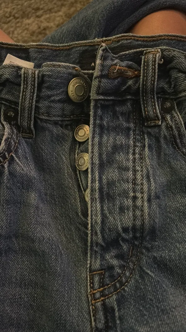 Baggy Ripped Aeropostale 90s Jeans - Image 3