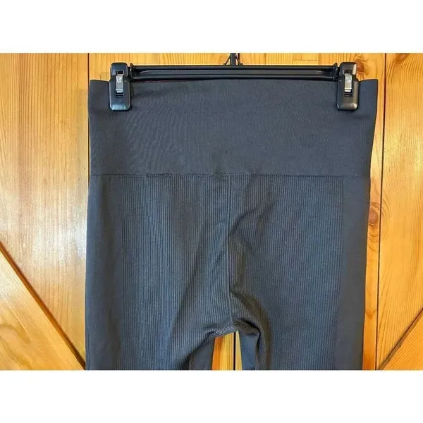 The North Face 7/8 Gray Athletic Leggings Partially Ribbed Size Large (8733) - Image 7