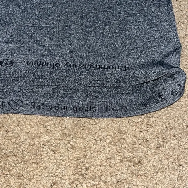 Lululemon Swiftly Tech Long Sleeve‎ Thumbholes Dark Classic Sport Grey 6 - Image 9
