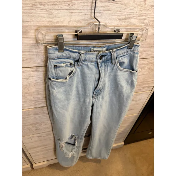 Abercrombie & Fitch Ankle Straight Ultra High Rise Distressed Jeans LightWash 26 - Image 5