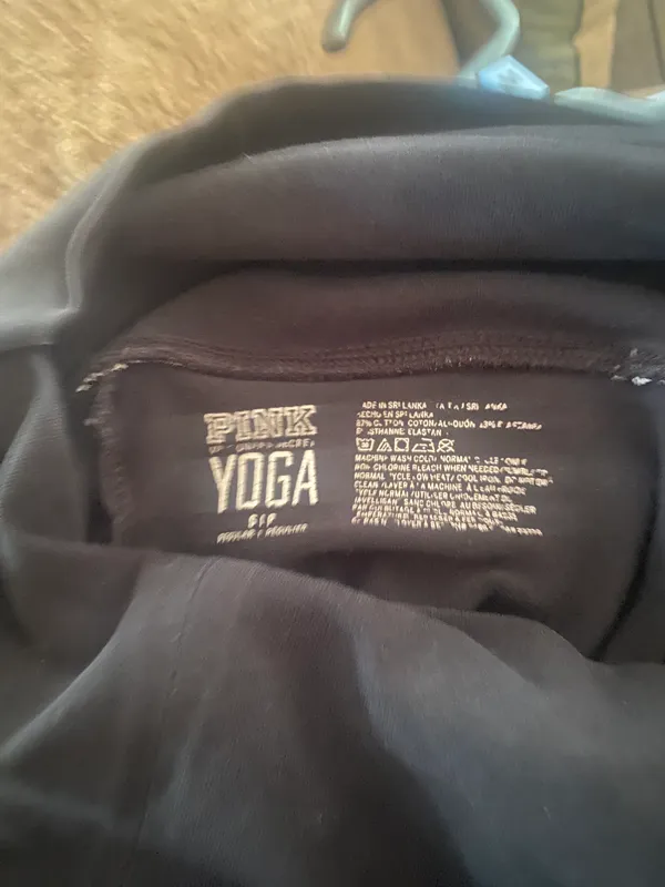 Victorias Secret PINK fold over band yoga leggings size small petite - Image 5