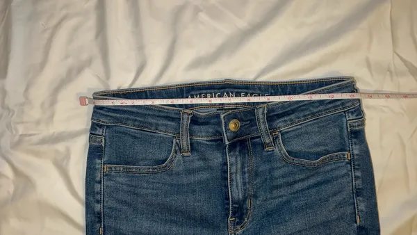 American Eagle Hi-Rise Jegging Jeans Size 4 Regular Medium Wash - Image 7