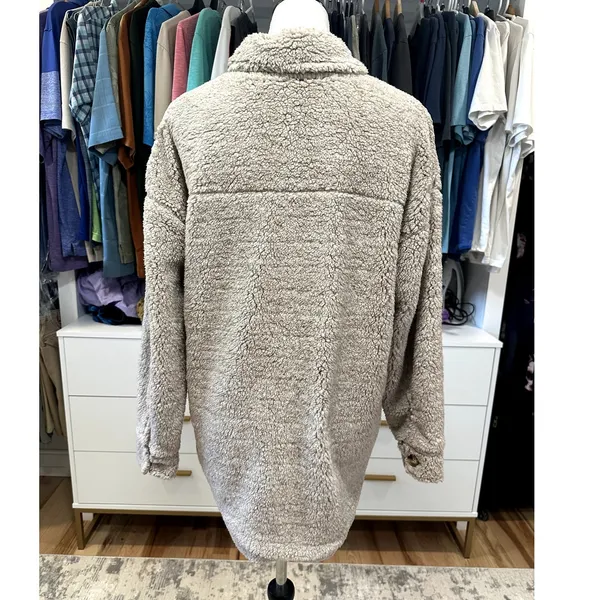 Thread & Supply Women's Tan Flagstaff Sherpa Over Sized Shirt Jacket S NWOT - Image 6