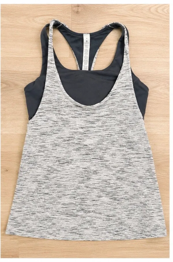 Lululemon Twist & Toil 2-in-1 Athletic Yoga Tank Top Built-in Bra Gray 4 - Image 3