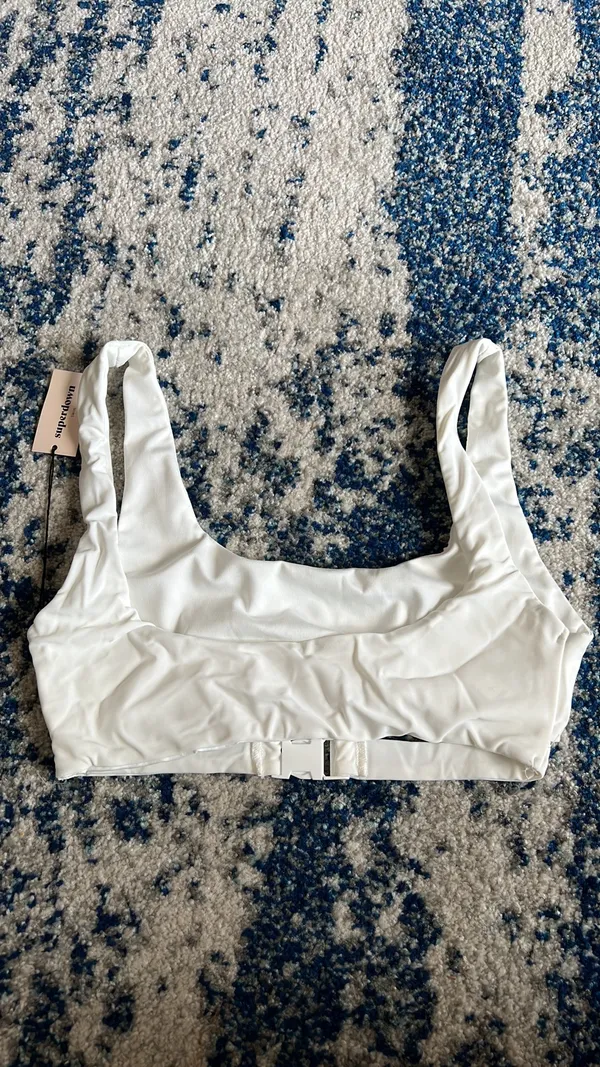superdown Mona Bikini top in White Small - Image 5