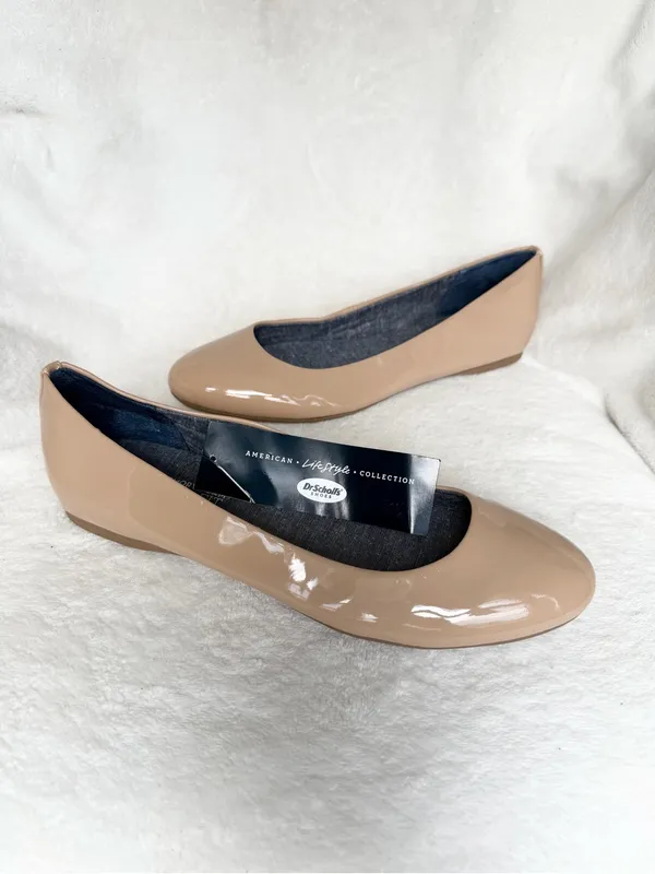 Dr. Scholl's Beige Patent Ballet Flats Size 9.5 - Image 2
