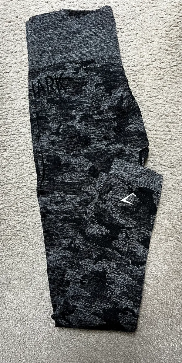 Gymshark Black Camo Seamless Leggings - Image 3