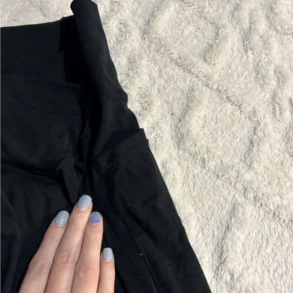 Halara leggings small - Image 6