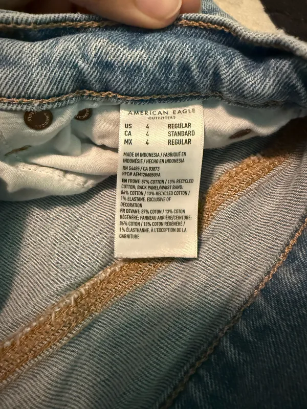 American Eagle Strigid High-Waisted Stovepipe Jean - Image 4