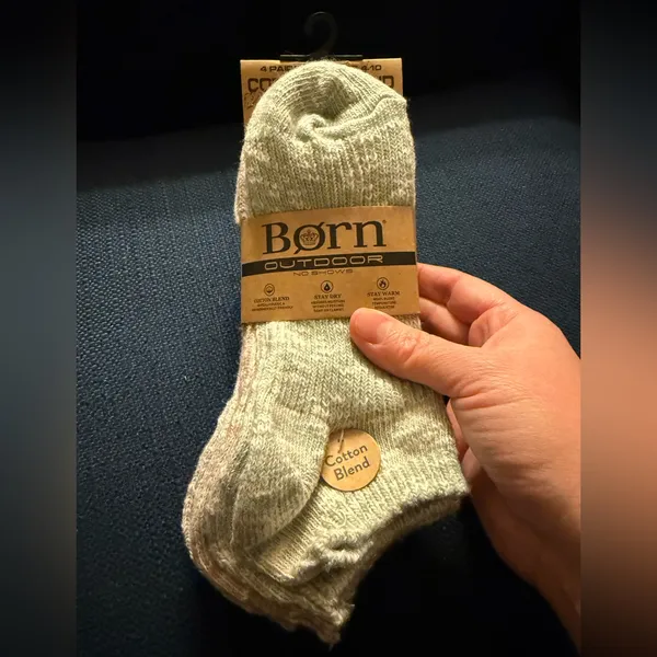 Born Outdoor No SHOWS Cotton Acrylic Wool Blend Socks 4 Pairs Shoe NWT Size 4-10 - Image 2