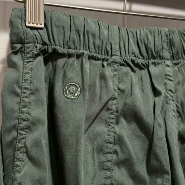 Lululemon XXS Dance Studio Cargo Pants Mid Rise‎ Green Drawstring Waist Jogger - Image 3