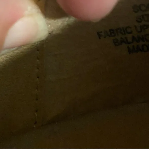 Madden Girl Faux-Suede Ballet Flats Size 7.5 Tan Color. Good condition - Image 6