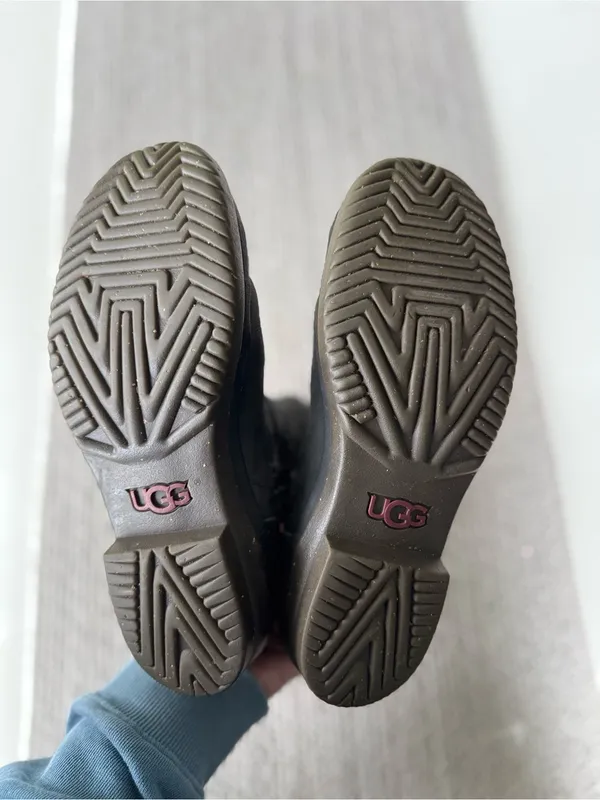 UGG Black Leather Gray Wool Side Zip Moto Boots Booties Size 7 - Image 4