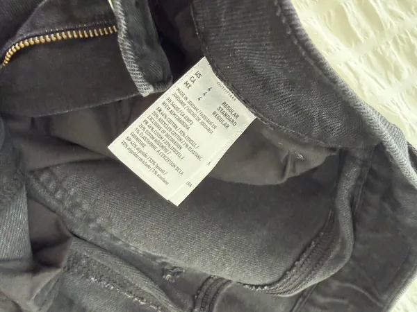 American Eagle High Rise Straight Jeans - Image 6
