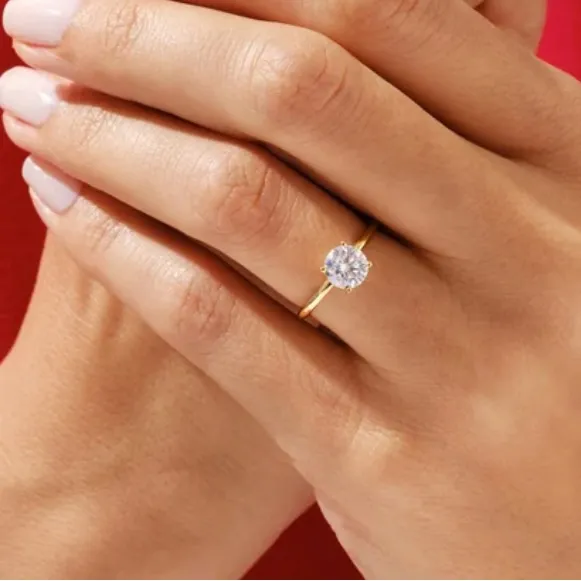 14k Gold Plated S925 Engagement Ring 2.00ct Solitaire Simulated Diamond,‎ Sz 6 - Image 5