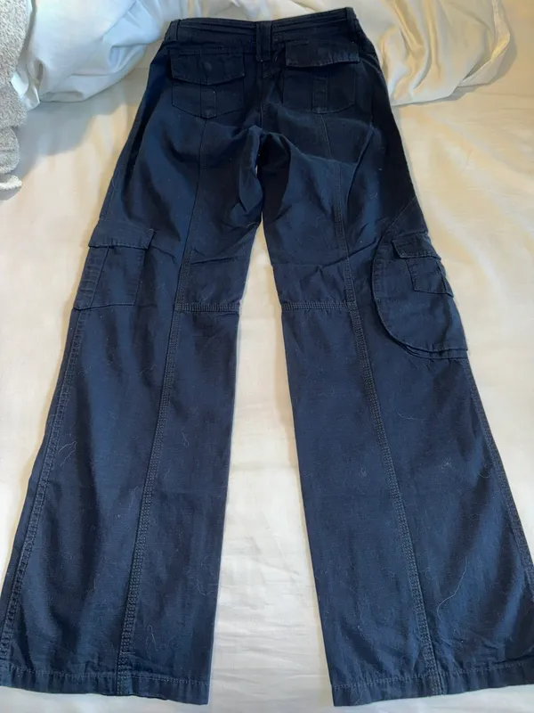 Brandy Melville Cargo Pants - Image 3