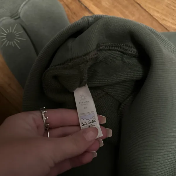 Aerie Cropped Hoodie OFFLINE by - Image 4