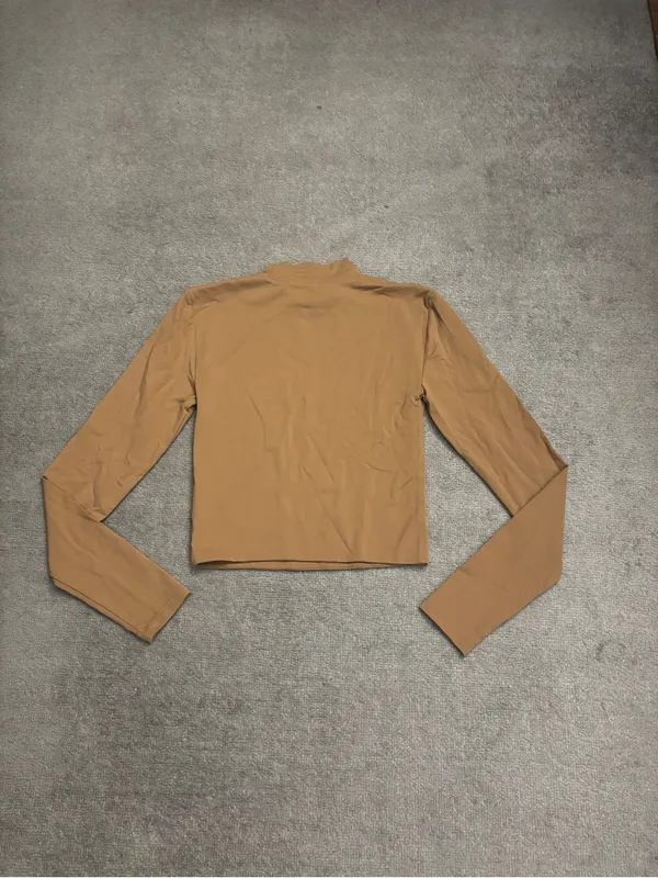 Aritzia Babaton Contour Mockneck Long Sleeve Top Brown Women’s - Image 2