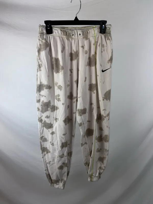 Nike sweats  - Image 10