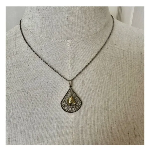 silver and gold tone horse teardrop pendant necklace - Image 3