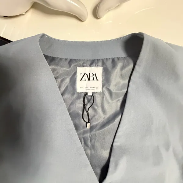 ZARA Light Blue Tailored Suit Vest Top 🩵 Size L - Image 11