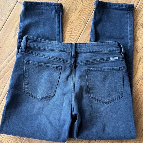 KanCan 90s Boyfriend Jeans Women’s Size 9/28 Black Denim High Rise Casual Stretch - Image 4
