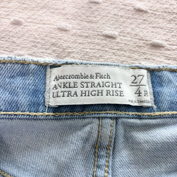 Abercrombie&Fitch Ankle Straight Ultra High Rise Size‎ 27 - Image 9