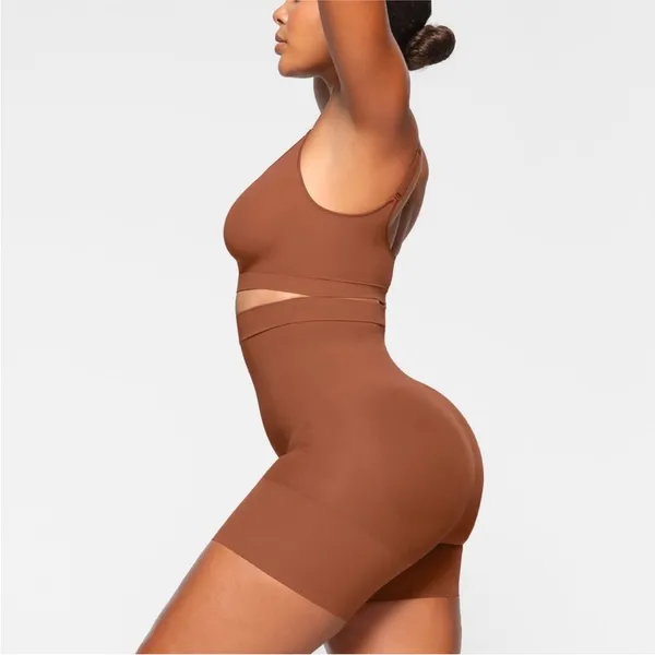 NWOT Skims Everyday Sculpt Mid Thigh Short‎ - Bronze Size S - Image 2