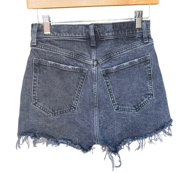 Abercrombie and Fitch Mom Shorts Size 25 Washed Black Distressed Cut Of Shorts - Image 6