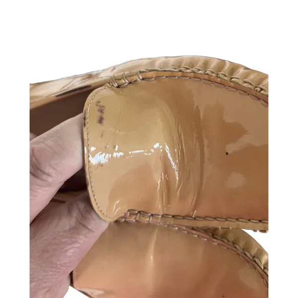 Stuart Weitzman Patent Leather Tan Loafer Driving Shoe Size 9 - Image 6