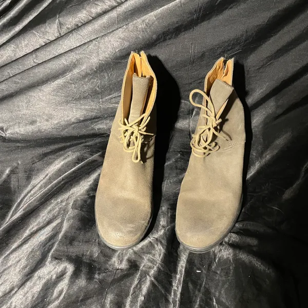Gidigio Italian Suede Leather Ankle Boots - Image 9